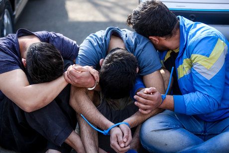 دستگیری سارقان حرفه ای با ۷ فقره سرقت در بناب