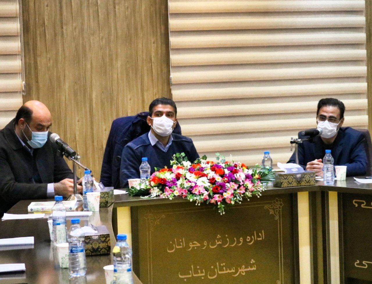 نشست روسای هیات های ورزشی کشتی استان به میزبانی بناب برگزار شد