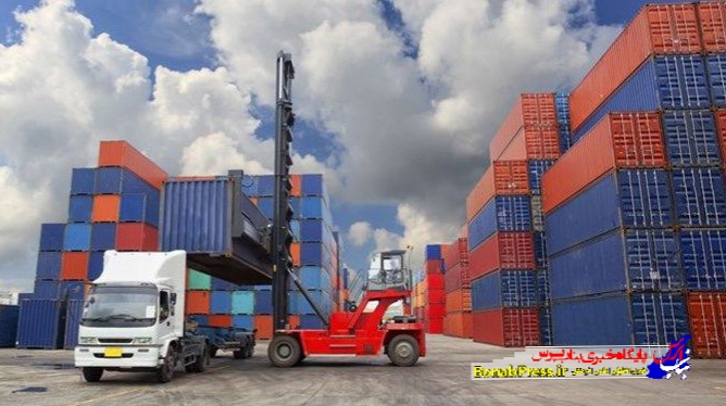 صادرات ۲۱۷ هزار تنی کالای غیرنفتی از گمرک بناب با یک کارمند!
