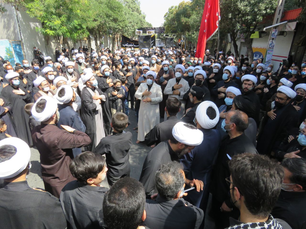 عزاداری عاشورائیان بناب در سوگ اباعبدالله الحسین (ع) و شهدای کربلاء/ تصاویر