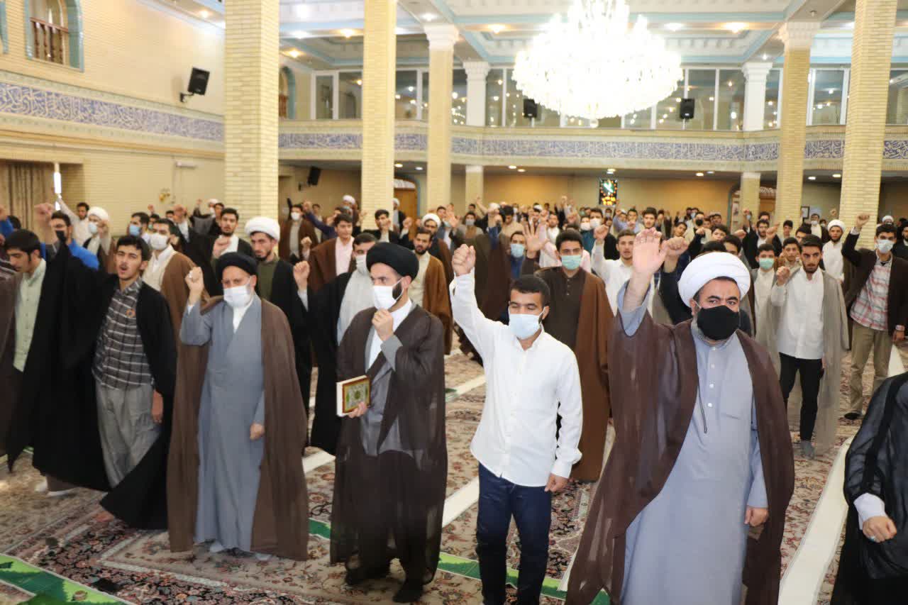 تجمع طلاب و روحانیون بناب در محکومیت کشتار شیعیان افغانستان برگزار شد