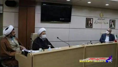  دیدار امام جمعه شهرستان بناب با وزیر بهداشت، درمان و آموزش پزشکی