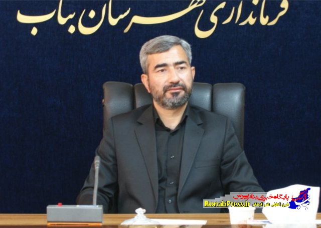 دانشگاه‌ها و مدارس نقش بارزی در تقویت هویت دینی، ملی و اجتماعی افراد دارند