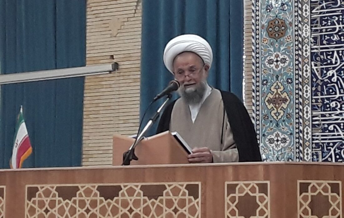 انقلاب اسلامی ایران از دستاوردهای عاشوراست