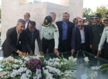 غبارروبی و عطرافشانی گلزار شهدا و تجدید میثاق با آرمان های شهدا در بناب