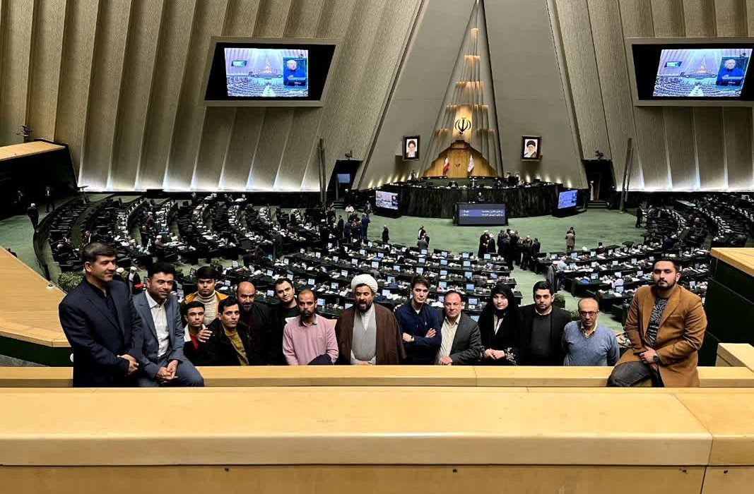 بازدید خبرنگاران شهرستان بناب از مجلس شورای اسلامی